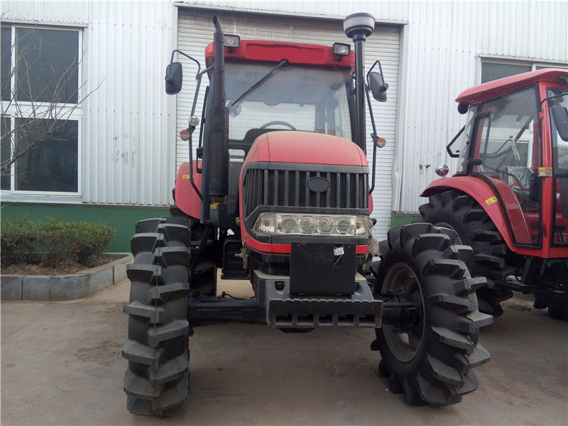 Fotma FM1004B Tractor